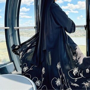 Qatari Elegant Black Floral Embroidered Abaya